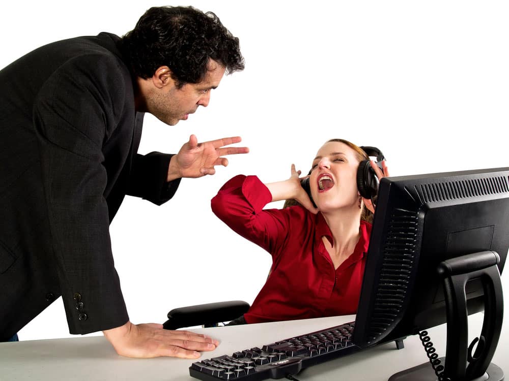How Do You Manage A Salesperson Who Ignores Chain of Command? How Do You Manage A Salesperson Who Ignores Chain of Command?